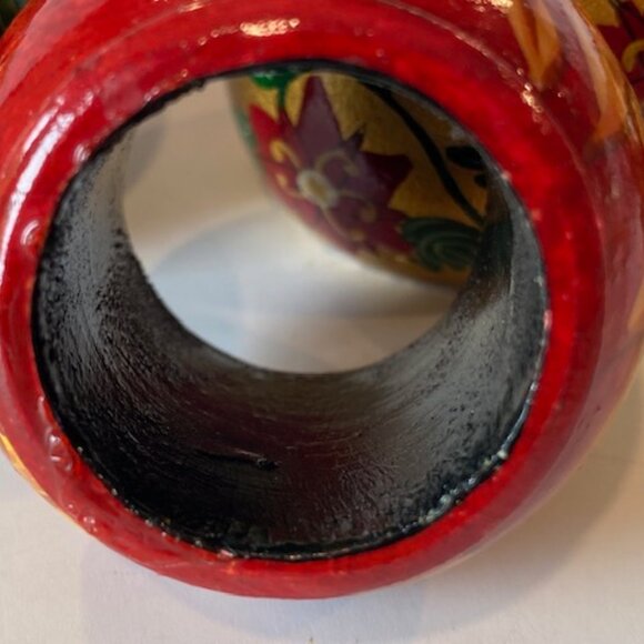 Vintage Painted wooden Holiday/ Christmas Napkin Rings. 7 Rings - Picture 7 of 10